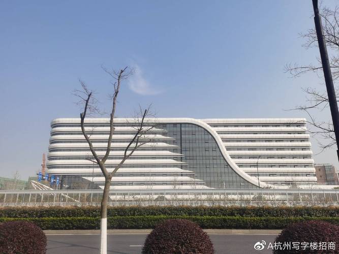文三路和紫金港路交叉口 【项目类型】: 城市商务综合体 【产品类